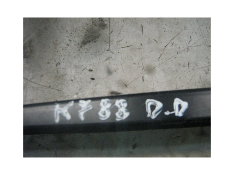 Recambio de brazo limpia delantero derecho para bmw serie 3 berlina (e46) 316i referencia OEM IAM 61617007128  