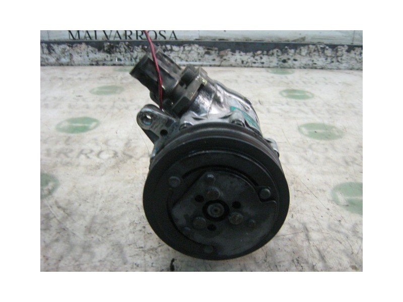 Recambio de compresor aire acondicionado para nissan trade 100 referencia OEM IAM   