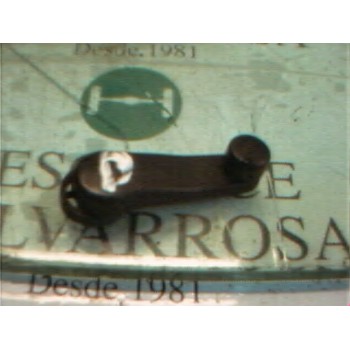 MANETA ELEVALUNAS TRASERA DERECHA 