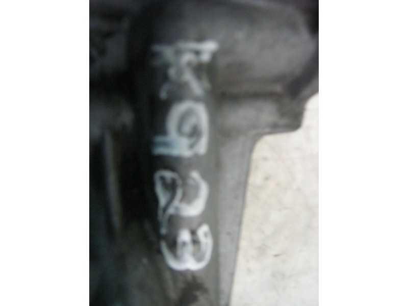 Recambio de soporte filtro aceite para nissan trade 100 referencia OEM IAM   