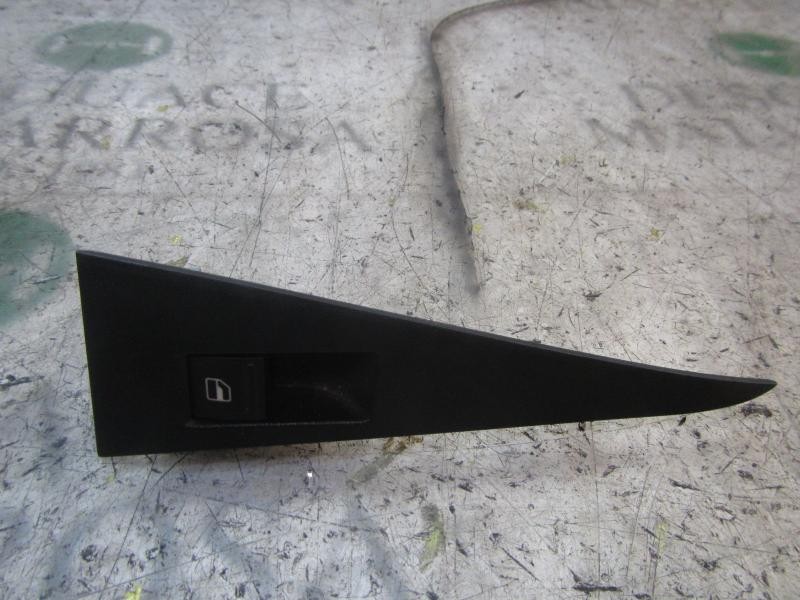 Recambio de mando elevalunas trasero izquierdo para seat leon (1p1) comfort limited referencia OEM IAM 7L6959855BREH  