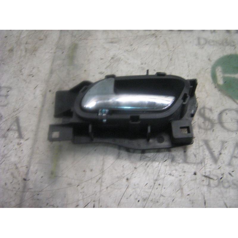 Recambio de maneta interior delantera izquierda para peugeot 407 st confort referencia OEM IAM   