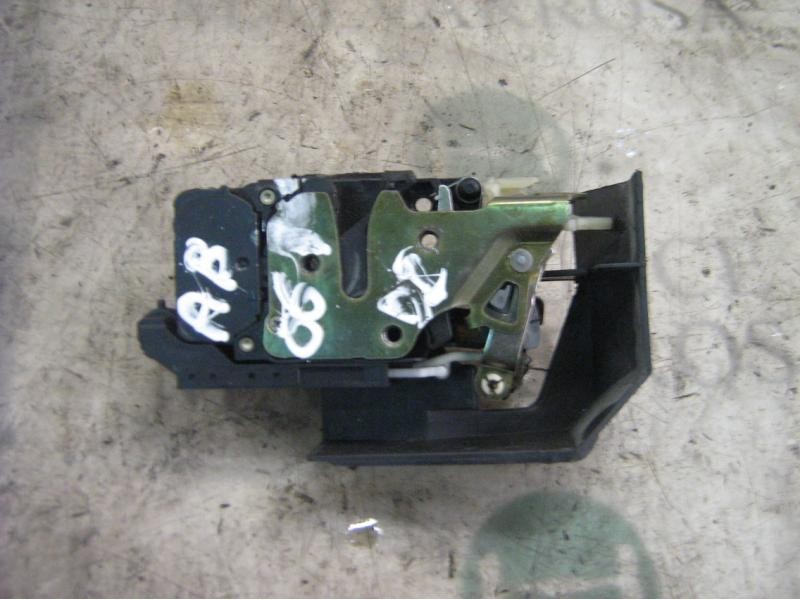 Recambio de cerradura puerta delantera izquierda para alfa romeo 156 (116) 1.6 t.spark progression referencia OEM IAM   