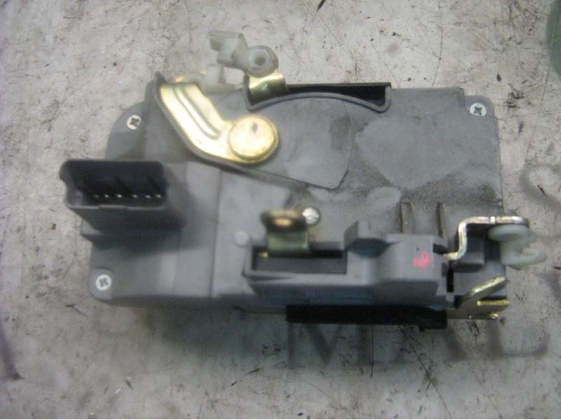 Recambio de cerradura puerta delantera izquierda para citroën c5 berlina 2.0 hdi sx referencia OEM IAM   