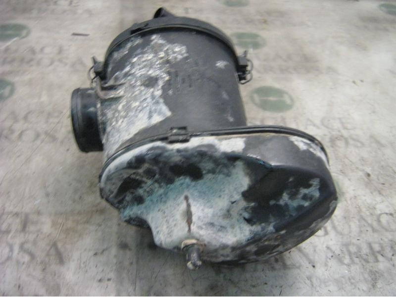 Recambio de filtro aire para citroën xsara berlina 1.6 attraction referencia OEM IAM   