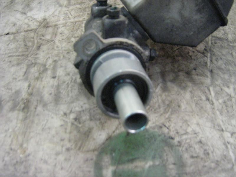 Recambio de bomba freno para renault clio ii fase i (b/cbo) 1.9 d referencia OEM IAM   