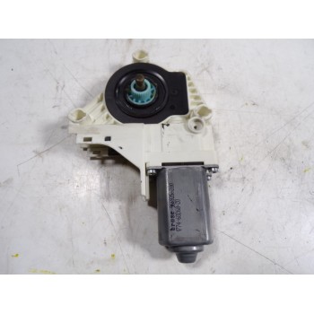 MOTOR ELEVALUNAS DELANTERO IZQUIERDO 8T0959801B 8K0959801A 1101965576200
