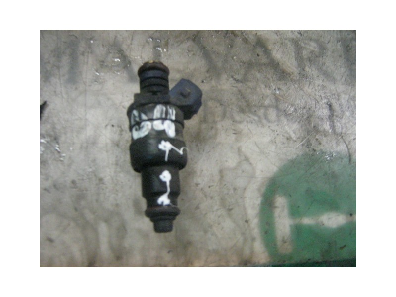 Recambio de inyector para renault megane i classic (la0) 1.6e alize referencia OEM IAM   
