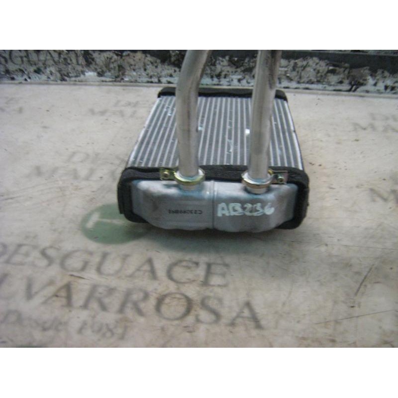 Recambio de radiador calefaccion / aire acondicionado para audi a6 avant (4b5) 2.5 tdi referencia OEM IAM 4B1819031  