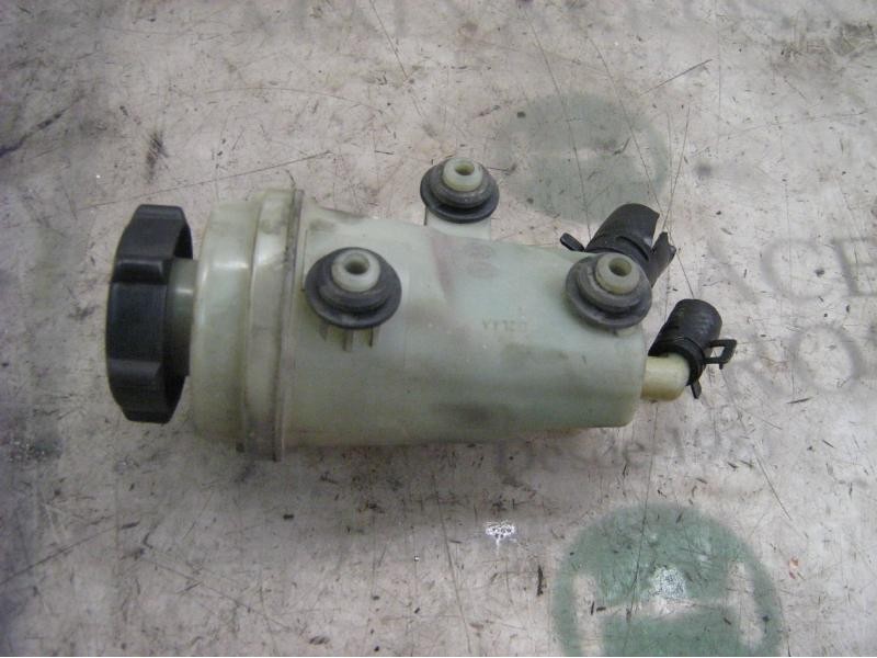 Recambio de deposito servo para ford focus berlina (cak) ghia referencia OEM IAM   