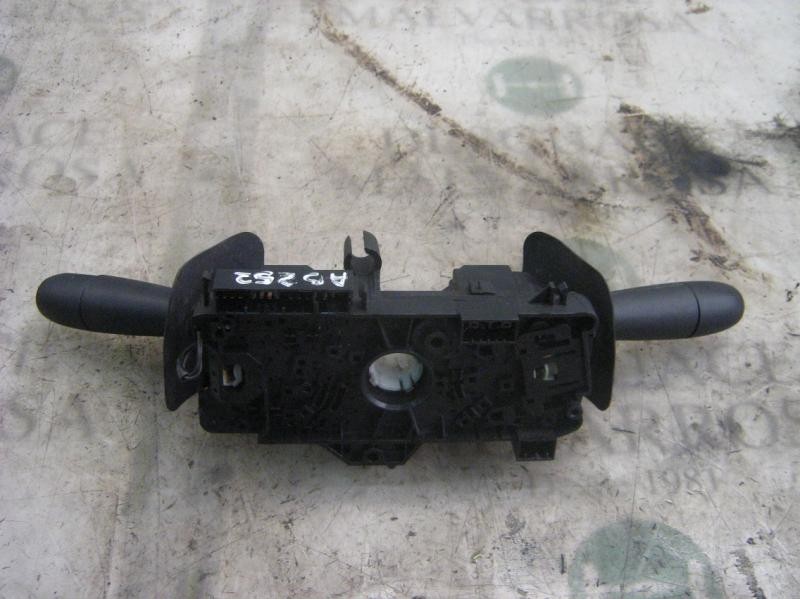 Recambio de mando intermitentes para alfa romeo 166 2.4 jtd referencia OEM IAM   