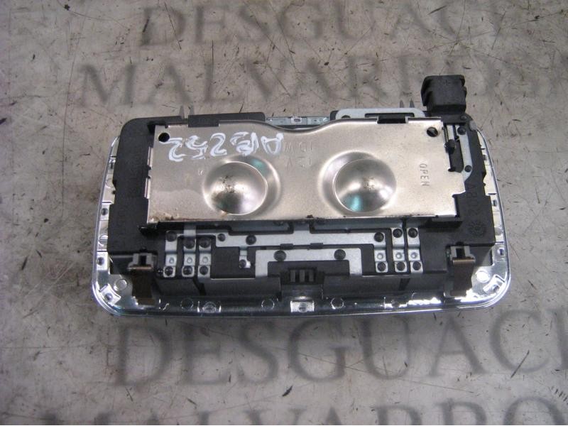 Recambio de piloto interior para alfa romeo 166 2.4 jtd referencia OEM IAM   