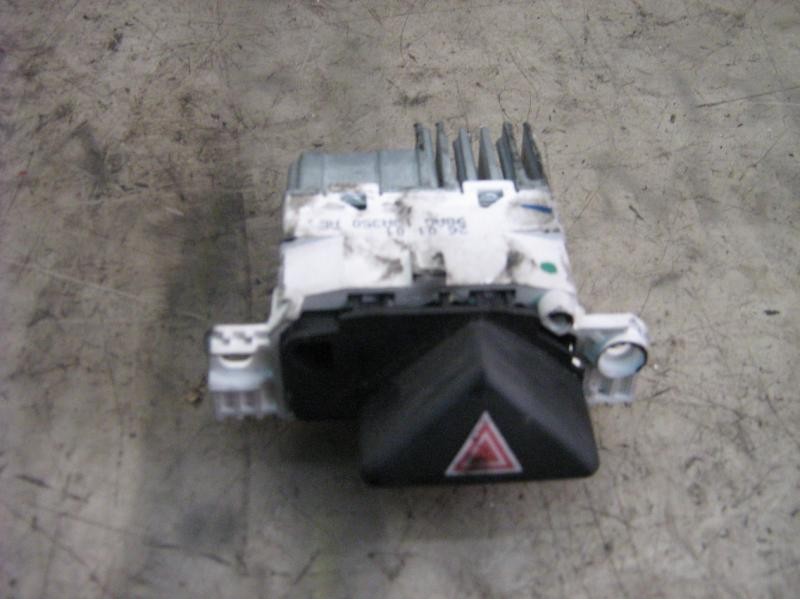 Recambio de warning para ford focus berlina (cak) ghia referencia OEM IAM   