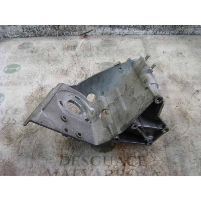 Recambio de soporte bomba inyeccion para fiat marea berlina (185) td 125 elx referencia OEM IAM   