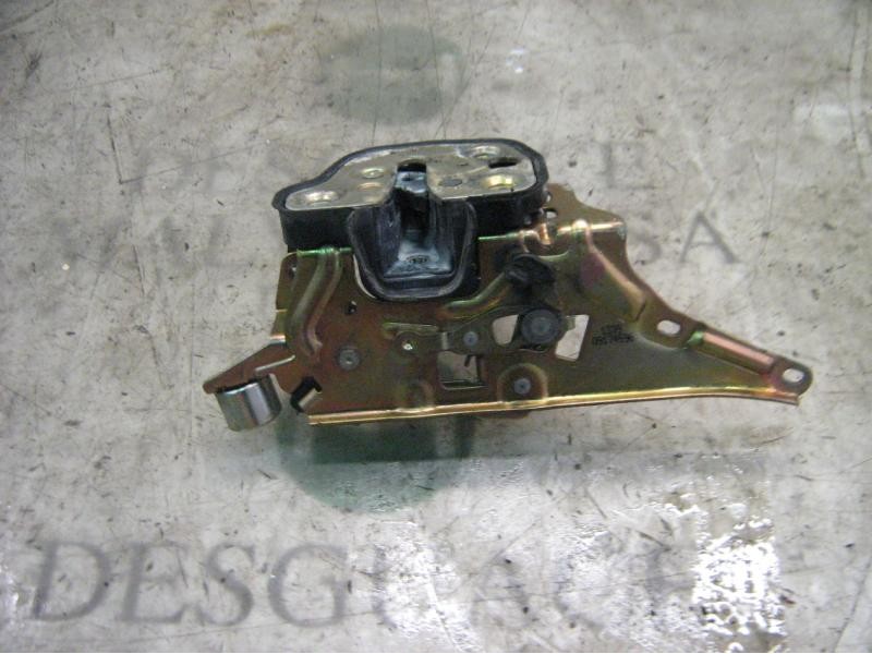 Recambio de cerradura puerta trasera derecha para opel omega b elegance berlina referencia OEM IAM   