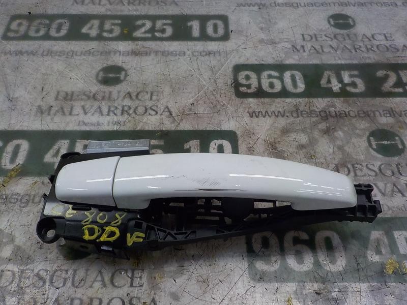 Recambio de maneta exterior delantera derecha para opel corsa e selective referencia OEM IAM   