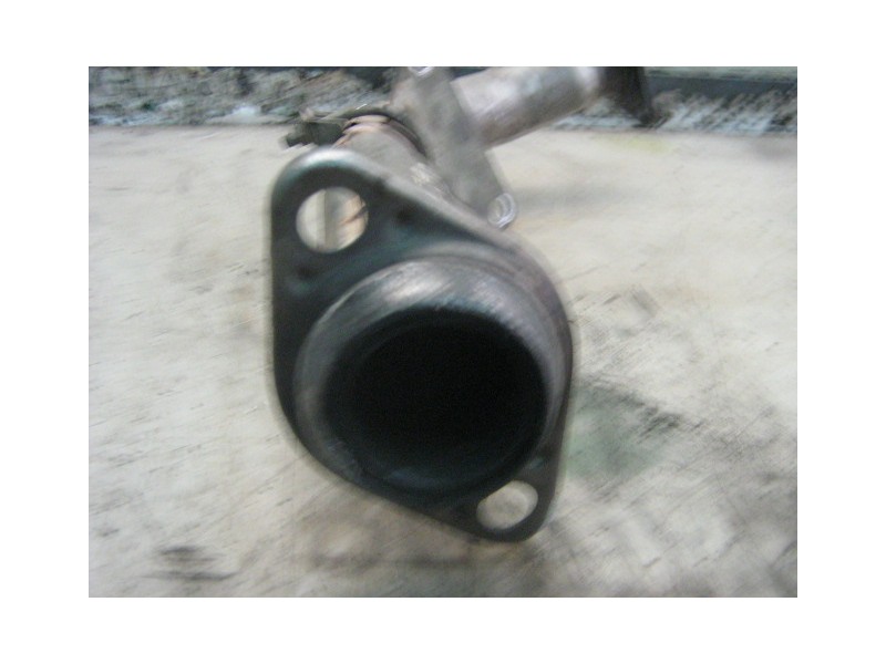 Recambio de salida colector para kia sephia ll ls referencia OEM IAM   