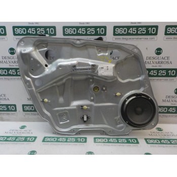 ELEVALUNAS DELANTERO IZQUIERDO A2517200579 A1648203002 
