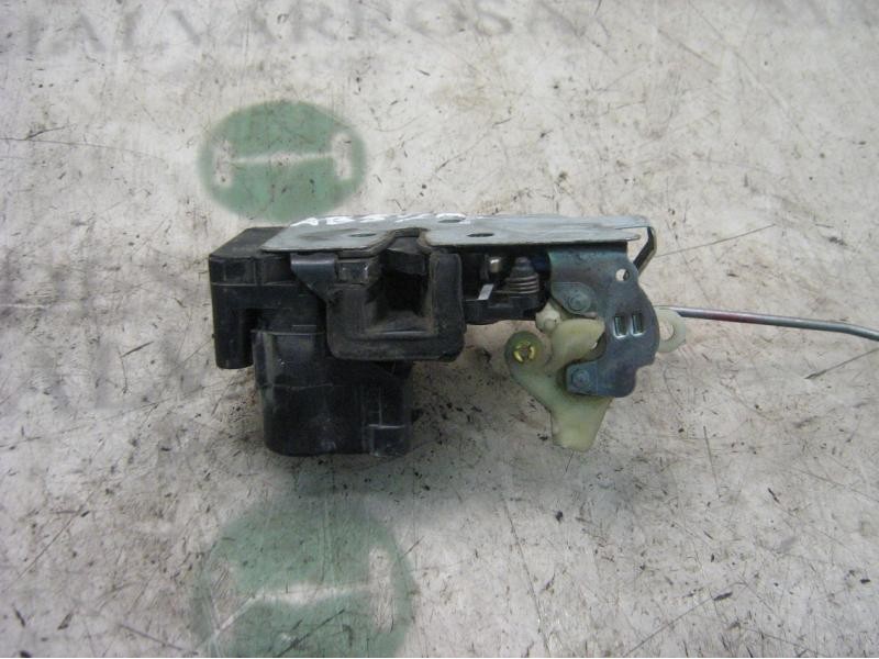 Recambio de cerradura puerta delantera derecha para fiat bravo (182) jtd 105 / 100 sx referencia OEM IAM   