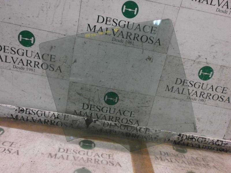 Recambio de cristal puerta trasero derecho para renault clio grandtour dynamique referencia OEM IAM   