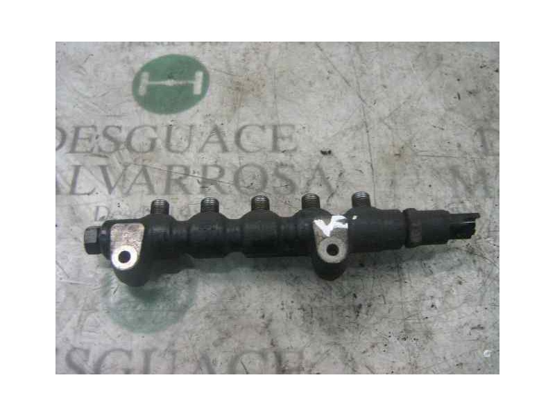 Recambio de rampa inyectora para ford fiesta berlina (dx) referencia OEM IAM   