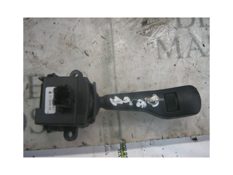 Recambio de mando limpia para bmw serie 3 berlina (e46) 320d referencia OEM IAM 61318363664 012040 012040