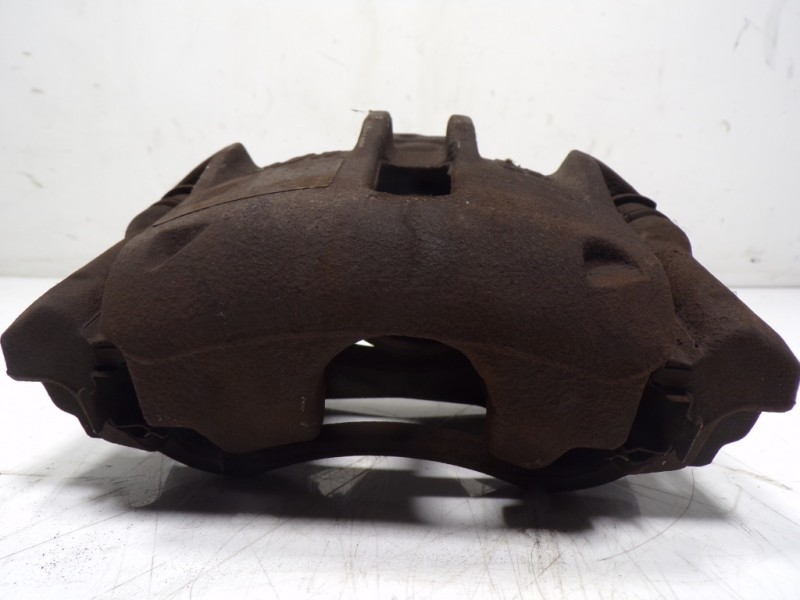 Recambio de pinza freno delantera derecha para peugeot 208 1.4 hdi fap referencia OEM IAM 4400R7  