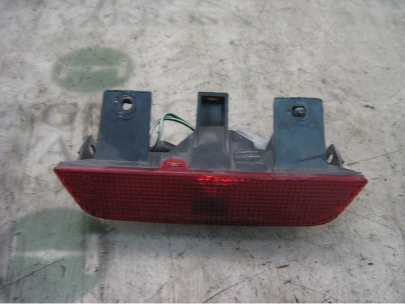 Recambio de piloto trasero central para toyota rav 4 funcruiser (a1) básico referencia OEM IAM   