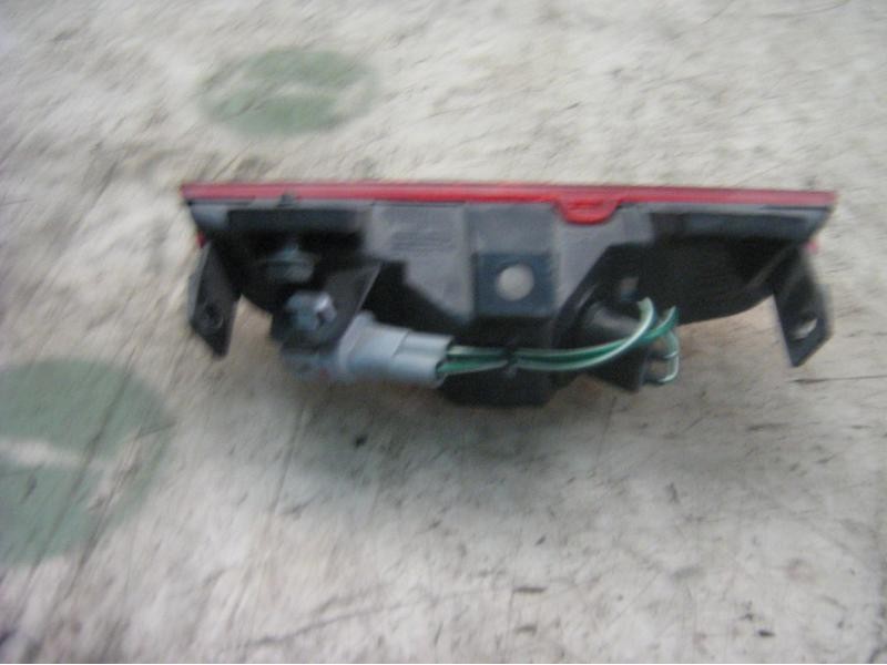 Recambio de piloto trasero central para toyota rav 4 funcruiser (a1) básico referencia OEM IAM   