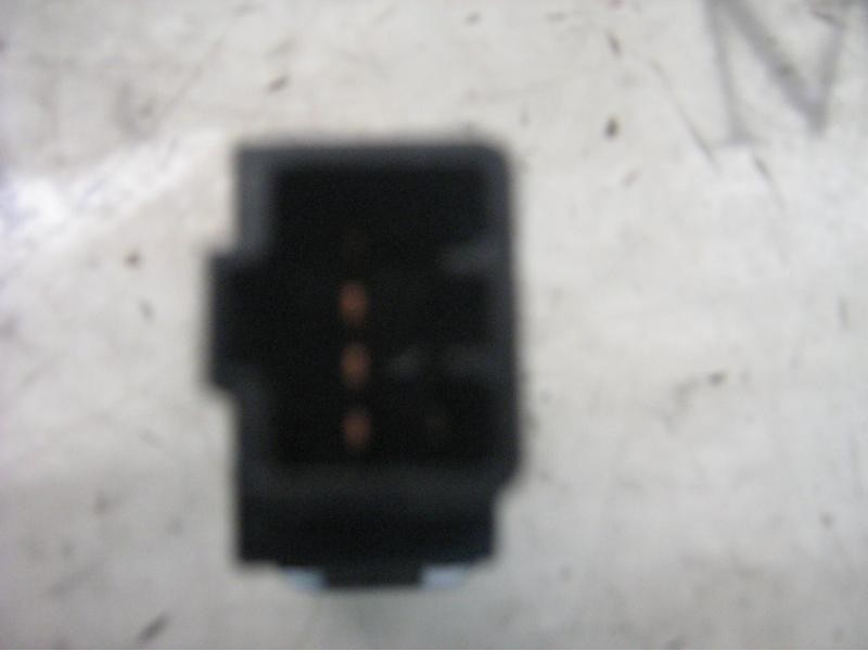 Recambio de modulo electronico para kia joice ls referencia OEM IAM 93700M2201 864W0119 864W0119