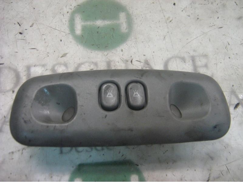 Recambio de piloto interior para kia joice ls referencia OEM IAM 92800M2500YL  