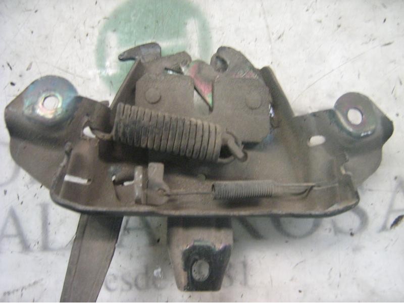 Recambio de cerradura capot para kia joice ls referencia OEM IAM 81130M3000  