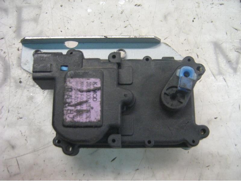 Recambio de motor c/c porton para kia joice ls referencia OEM IAM 95700M3751 F00S4A2635 F00S4A2635