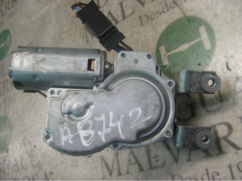 Recambio de motor limpia trasero para opel vectra b berlina elegance referencia OEM IAM   