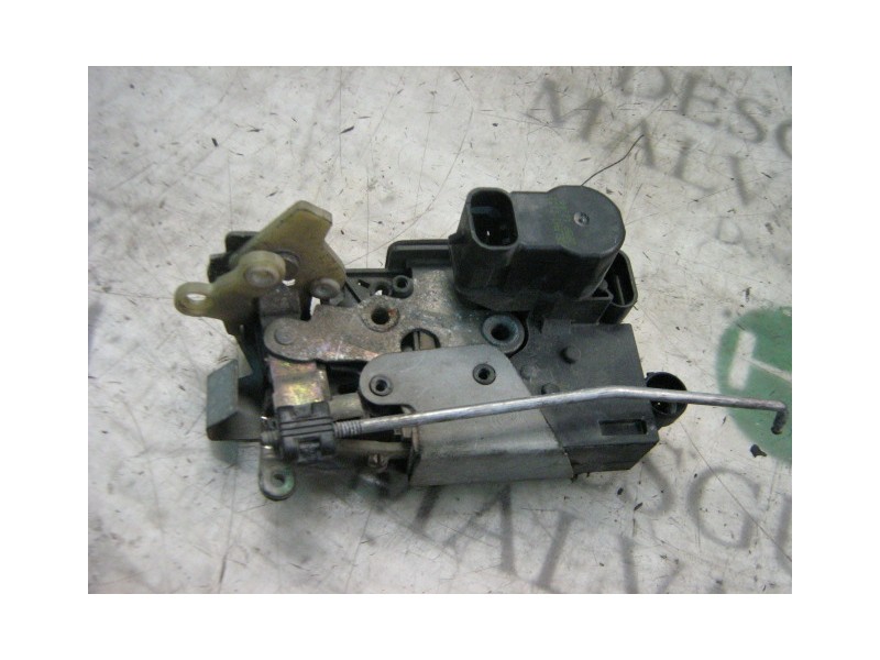 Recambio de cerradura puerta delantera izquierda para fiat brava (182) td 75 s referencia OEM IAM   