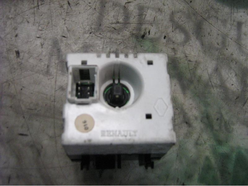 Recambio de mando multifuncion para renault megane i berlina hatchback (ba0) 1.6e alize referencia OEM IAM   
