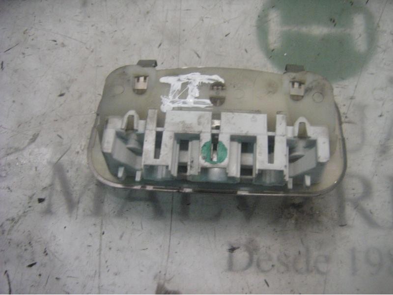 Recambio de piloto interior para peugeot 307 (s1) xr referencia OEM IAM   