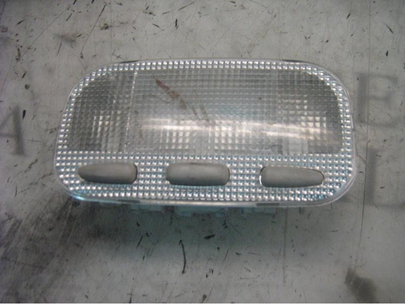 Recambio de piloto interior para peugeot 307 (s1) xr referencia OEM IAM   