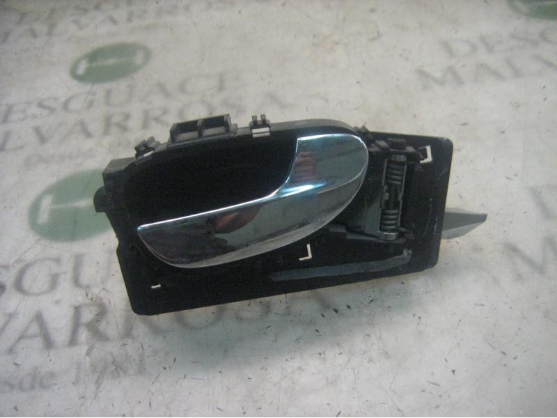Recambio de maneta interior delantera derecha para peugeot 307 (s1) xr referencia OEM IAM   