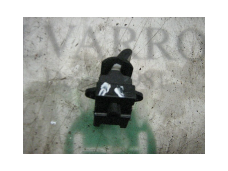 Recambio de mando elevalunas delantero derecho para mg serie 200 (rf) 214 si (5-ptas.) referencia OEM IAM   