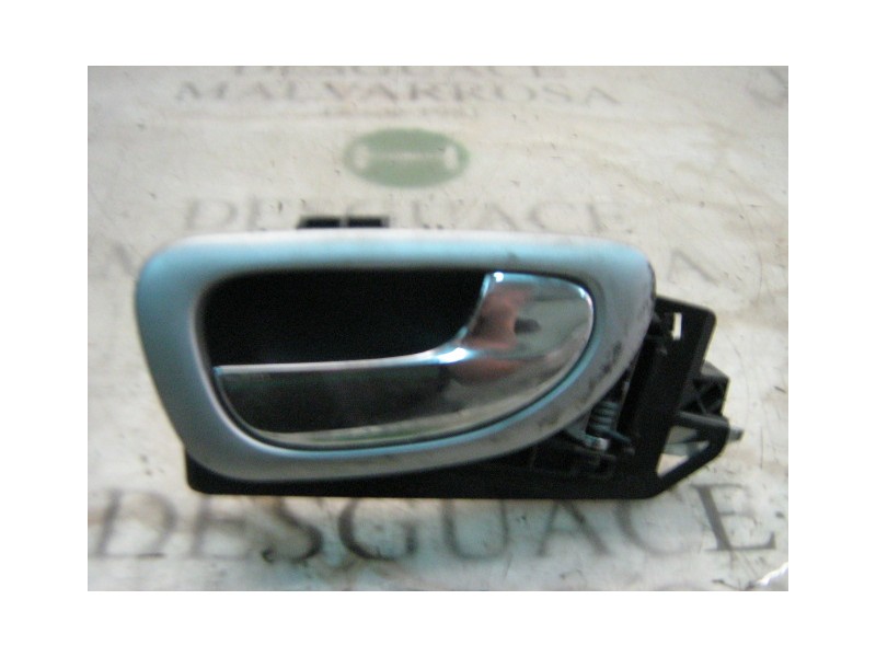 Recambio de maneta interior delantera derecha para peugeot 307 (s1) xs referencia OEM IAM   