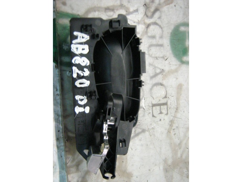 Recambio de maneta interior delantera izquierda para peugeot 307 (s1) xs referencia OEM IAM   