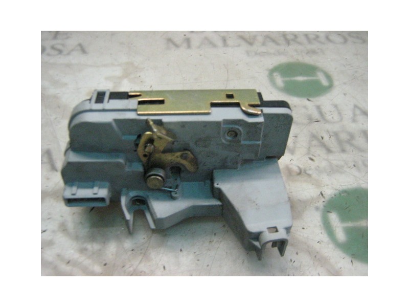 Recambio de cerradura puerta trasera izquierda para peugeot 307 (s1) xs referencia OEM IAM   