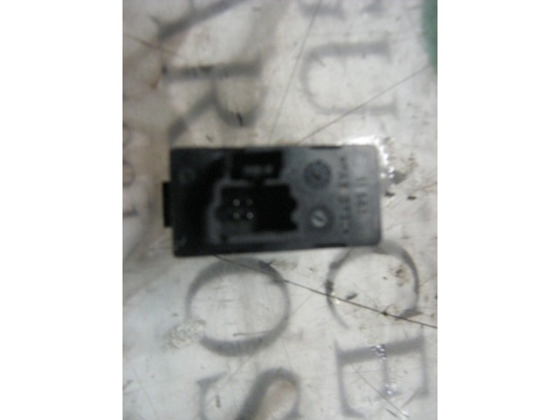 Recambio de mando elevalunas delantero izquierdo para peugeot 307 (s1) xs referencia OEM IAM   