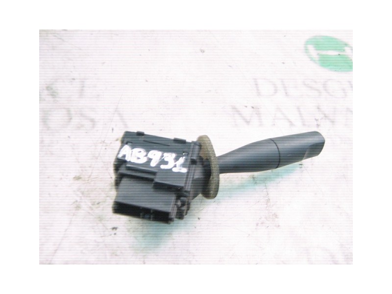 Recambio de mando limpia para citroën berlingo 1.9 diesel referencia OEM IAM   