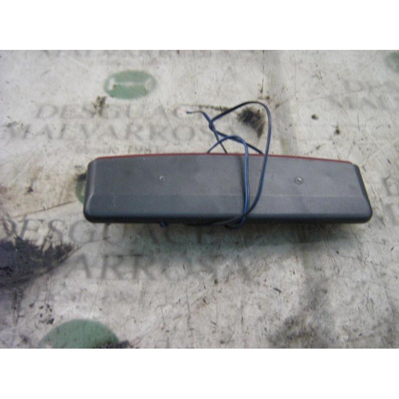 Recambio de piloto trasero central para ford mondeo berlina/familiar (fd) 1.8 16v cat referencia OEM IAM   