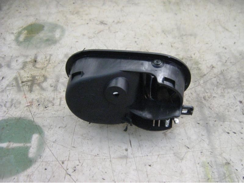 Recambio de maneta interior delantera izquierda para ford fiesta (cbk) fun referencia OEM IAM   