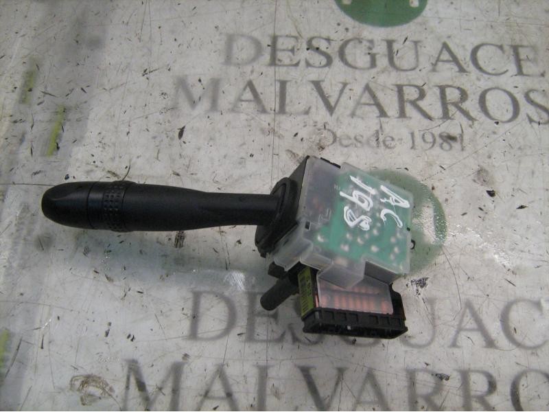 Recambio de mando limpia para hyundai accent (mc) gls full crdi referencia OEM IAM 934201G050 75733A 75733A