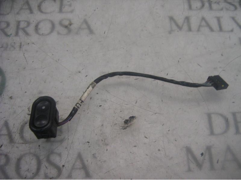 Recambio de mando elevalunas delantero derecho para opel tigra 1.4 16v referencia OEM IAM   