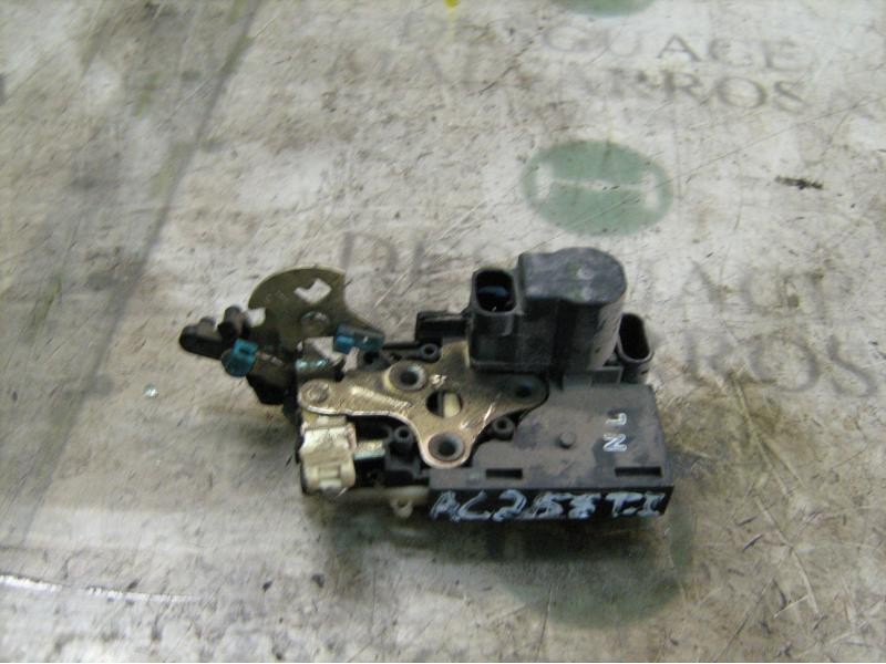 Recambio de cerradura puerta trasera izquierda para daewoo lanos 1.4 cat referencia OEM IAM   